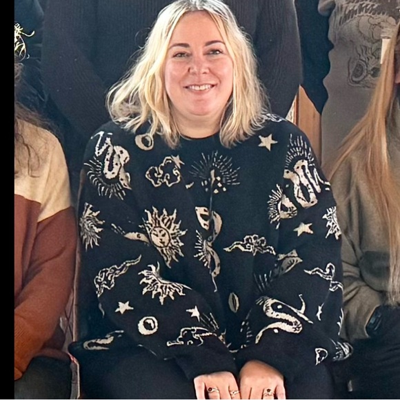 Romwe Goth Witchy Long Sleeve Crew Neck Sweater Black Celestial Snakes - Picture 6 of 6